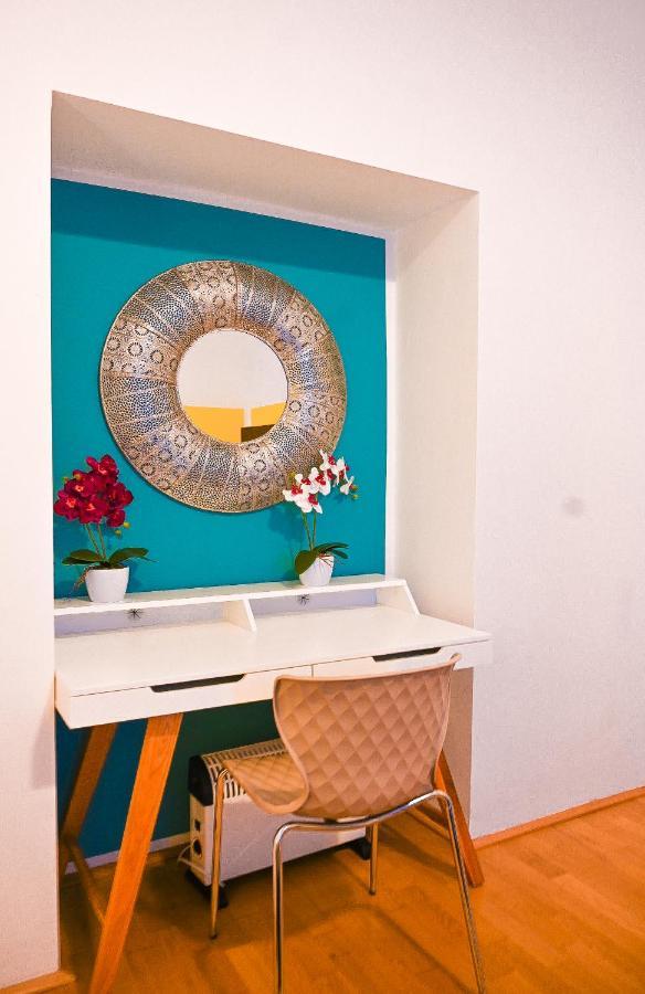 Backpacker Apartment Hofburg เวียนนา ภายนอก รูปภาพ